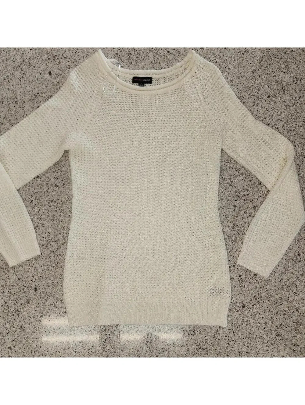 Sweater - Picture 4 of 8